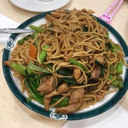 image of chicken chow mein from May Mei restaurant
